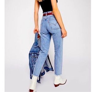 Levi’s wedgie style jeans